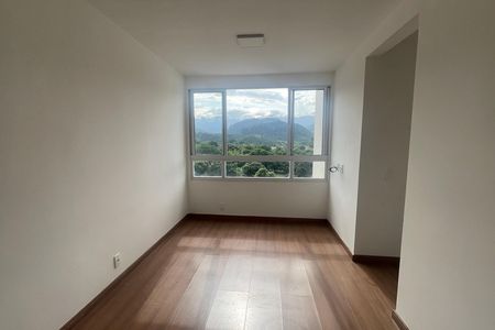Casa para alugar com 50m², 2 quartos e 1 vaga Casa para alugar com 50m², 2 quartos e 1 vagaSala