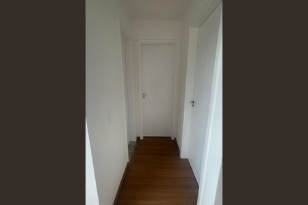 Casa para alugar com 50m², 2 quartos e 1 vaga Casa para alugar com 50m², 2 quartos e 1 vagaCorredor