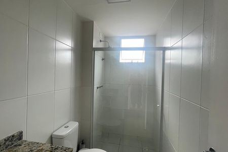 Casa para alugar com 50m², 2 quartos e 1 vaga Casa para alugar com 50m², 2 quartos e 1 vagaBanheiro