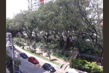 Apartamento à venda com 65m², 2 quartos e 1 vaga