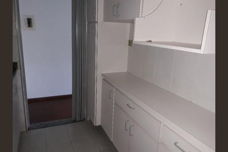 Apartamento à venda com 65m², 2 quartos e 1 vaga