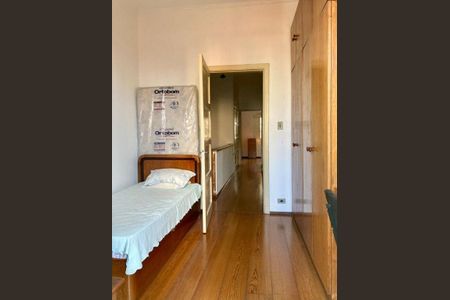 Casa à venda com 150m², 4 quartos e 2 vagas