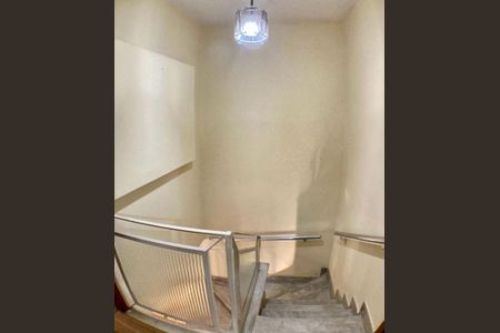 Casa à venda com 120m², 3 quartos e 2 vagas