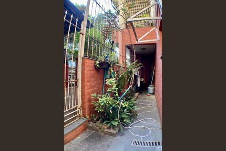 Casa à venda com 120m², 3 quartos e 2 vagas