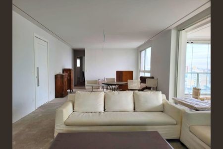 Apartamento à venda com 4 quartos, 270m² em Santa Cecilia, São Paulo