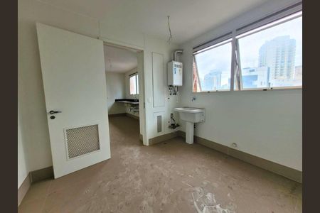 Apartamento à venda com 270m², 4 quartos e 4 vagas
