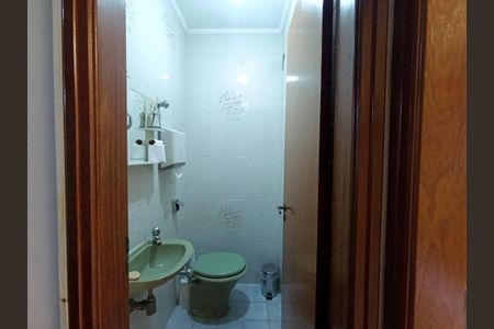 Casa à venda com 106m², 2 quartos e 2 vagas