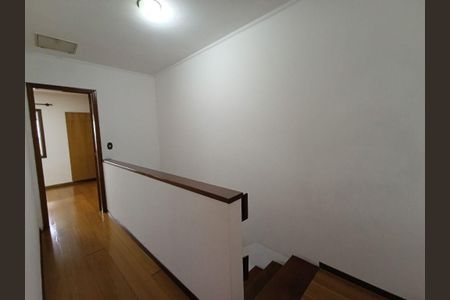 Casa à venda com 106m², 2 quartos e 2 vagas