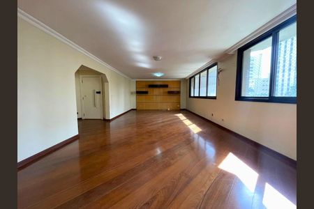 Apartamento à venda com 3 quartos, 164m² em Jardim Paulistano, São Paulo