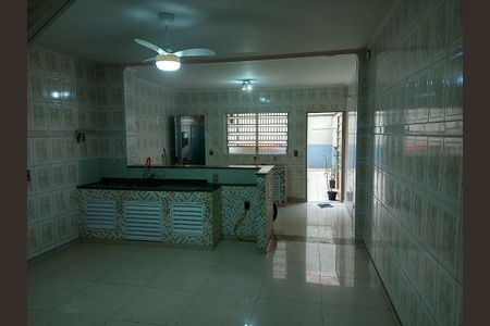 Casa à venda com 110m², 2 quartos e 1 vaga