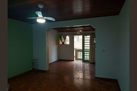 Casa à venda com 110m², 2 quartos e 1 vaga