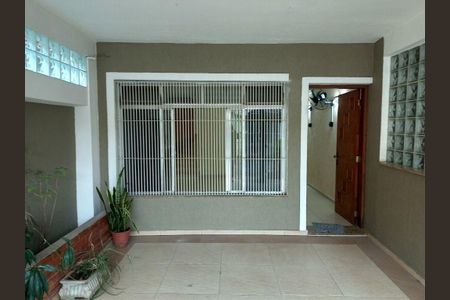 Casa à venda com 110m², 2 quartos e 1 vaga