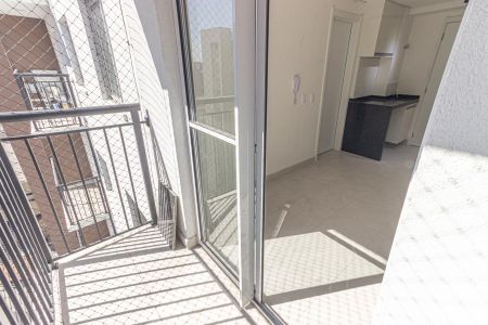Apartamento à venda com 27m², 1 quarto e sem vaga Apartamento à venda com 27m², 1 quarto e sem vagaVaranda