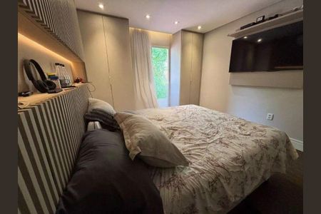 Casa à venda com 3 quartos, 190m² em Jardim Rosa Maria, São Paulo