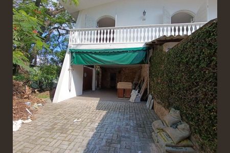 Casa à venda com 456m², 3 quartos e 3 vagas