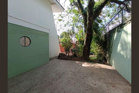 Casa à venda com 3 quartos, 456m² em Butantã, São Paulo