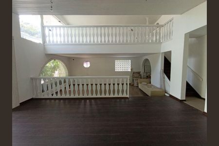 Casa à venda com 456m², 3 quartos e 3 vagas