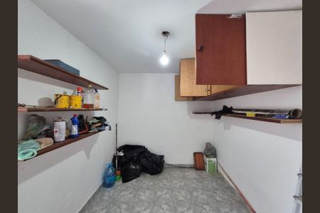 Casa à venda com 119m², 2 quartos e 2 vagas