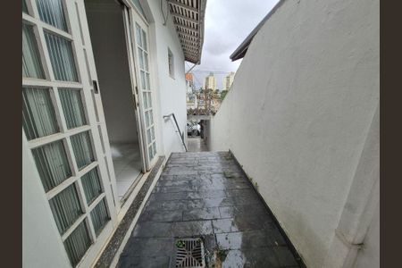 Casa à venda com 119m², 2 quartos e 2 vagas