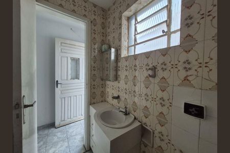 Casa à venda com 119m², 2 quartos e 2 vagas