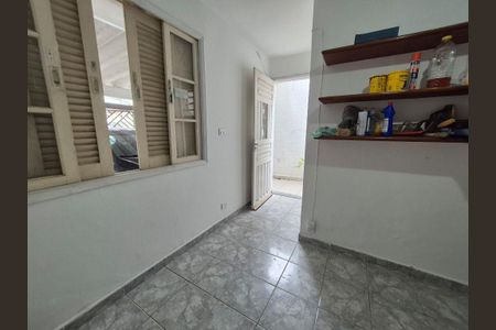 Casa à venda com 119m², 2 quartos e 2 vagas