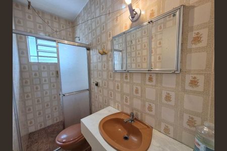 Casa à venda com 119m², 2 quartos e 2 vagas