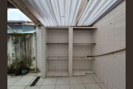 Casa à venda com 119m², 2 quartos e 2 vagas