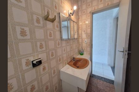 Casa à venda com 119m², 2 quartos e 2 vagas