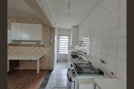 Casa à venda com 119m², 2 quartos e 2 vagas