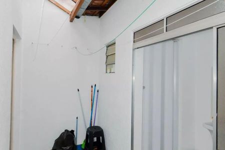 Casa à venda com 72m², 2 quartos e 1 vaga