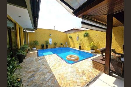 Casa à venda com 350m², 4 quartos e 3 vagas