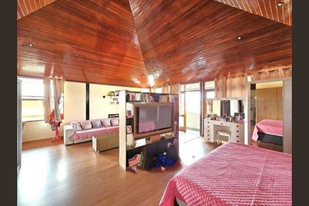Casa à venda com 350m², 4 quartos e 3 vagas