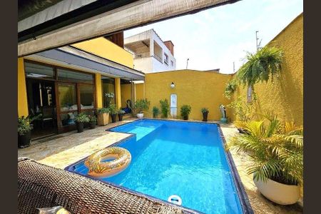 Casa à venda com 350m², 4 quartos e 3 vagas
