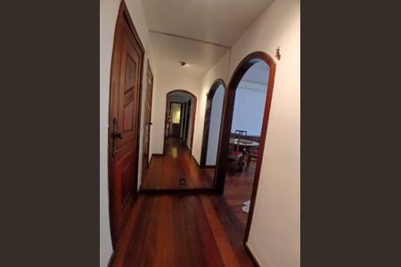 Apartamento à venda com 100m², 2 quartos e 1 vaga