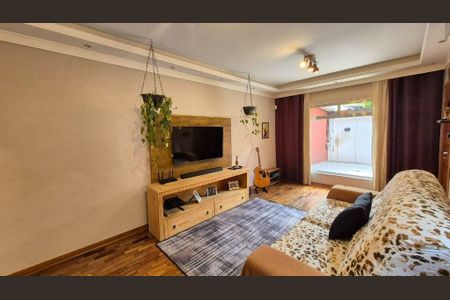Casa à venda com 3 quartos, 152m² em Jardim Pinheiros, São Paulo