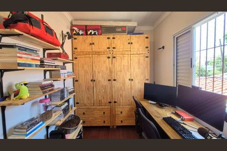 Casa à venda com 152m², 3 quartos e 2 vagas