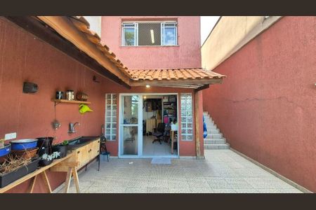 Casa à venda com 152m², 3 quartos e 2 vagas