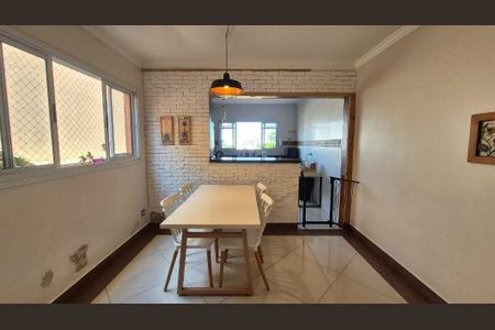 Casa à venda com 3 quartos, 152m² em Jardim Pinheiros, São Paulo