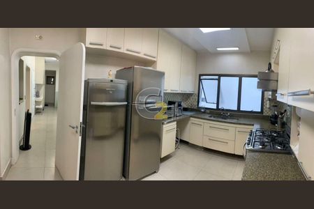 Apartamento à venda com 4 quartos, 300m² em Jardim Paulista, São Paulo