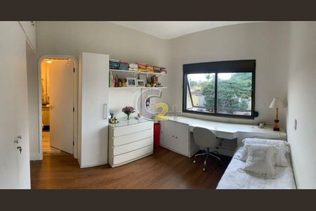 Apartamento à venda com 4 quartos, 300m² em Jardim Paulista, São Paulo