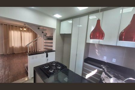 Casa à venda com 2 quartos, 68m² em Tucuruvi, São Paulo