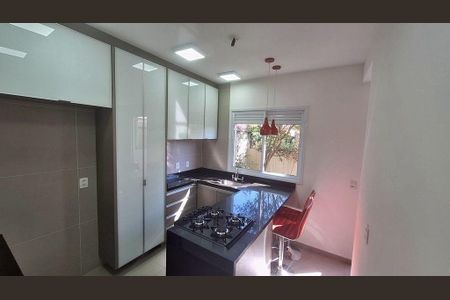 Casa à venda com 2 quartos, 68m² em Tucuruvi, São Paulo