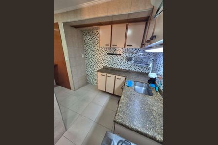 Apartamento à venda com 64m², 3 quartos e 1 vaga