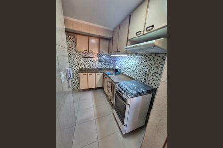 Apartamento à venda com 64m², 3 quartos e 1 vaga