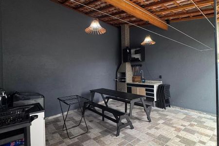 Casa à venda com 2 quartos, 155m² em Vila Maricy, Guarulhos