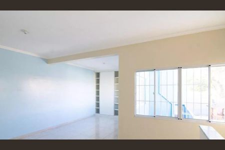 Casa à venda com 3 quartos, 290m² em Vila Augusta, Guarulhos