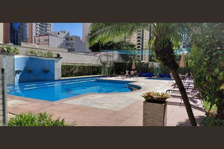 Apartamento à venda com 156m², 4 quartos e 3 vagas