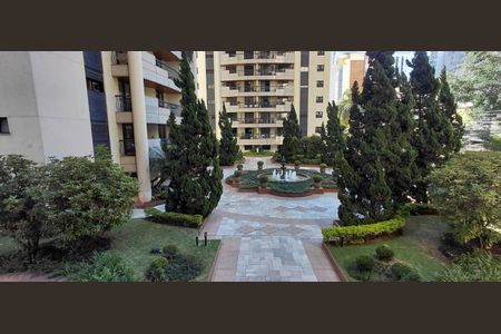 Apartamento à venda com 156m², 4 quartos e 3 vagas