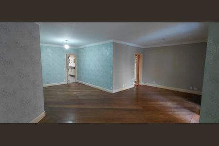 Apartamento à venda com 156m², 4 quartos e 3 vagas