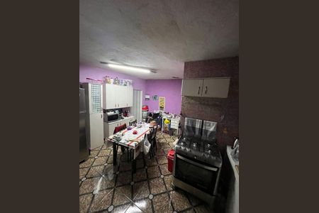 Casa à venda com 340m², 2 quartos e 2 vagas